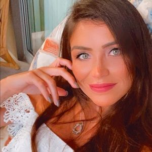 Meet your Posher, Talita